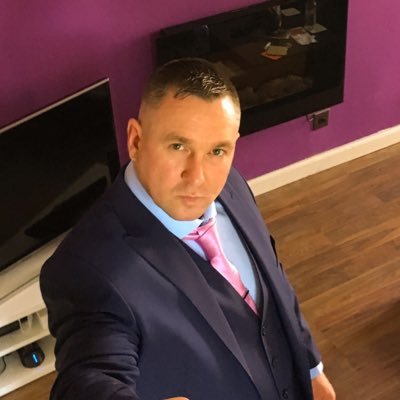 Profile Picture of Barry Fowler (@bazfow32) on Twitter