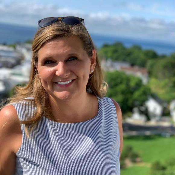 Profile Picture of Mary Vandenbosch (@angelkiss617) on Poshmark