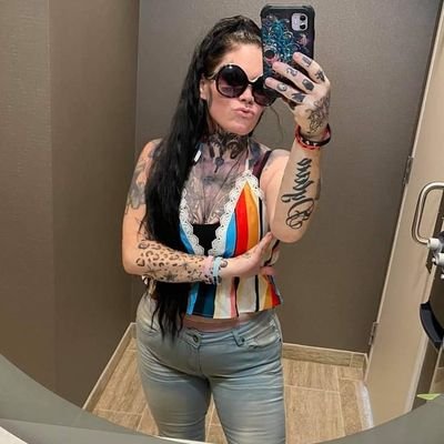 Profile Picture of RENEE NEA NEA (@dawn_ison) on Twitter