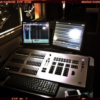 Profile Picture of Jon Constable (@universityjon) on Twitter