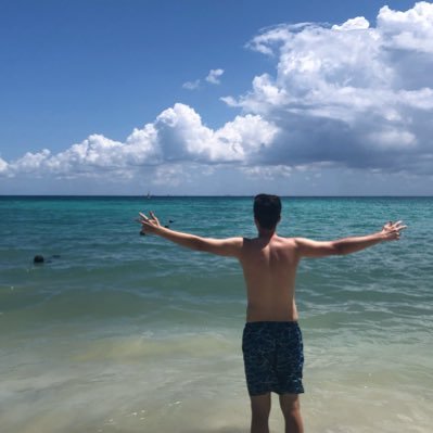 Profile Picture of Phil Hagball (@JoeMoscatelli) on Twitter