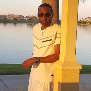 Profile Picture of Manzie Russell (@manzie.russell) on Facebook