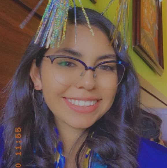 Profile Picture of Yazmin Rivera (@unique_yazmin) on Poshmark