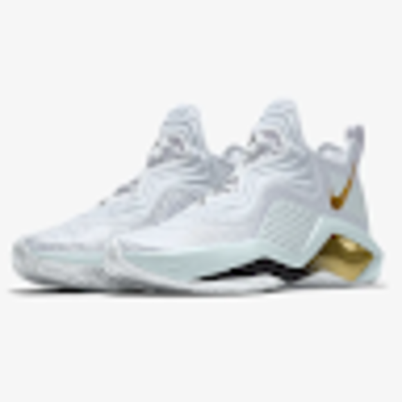 Skyler Forella - Poshmark Profile Picture of Skyler Forella (@skylerforella3) on Poshmark