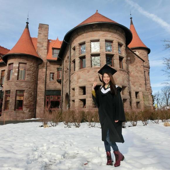 Profile Picture of Shih chiao Huang (@maya4719) on Poshmark