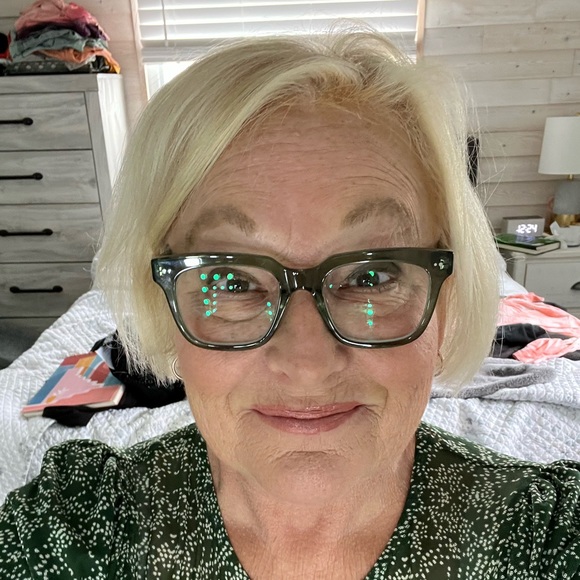 Profile Picture of Paula Prindiville (@pprindy) on Poshmark