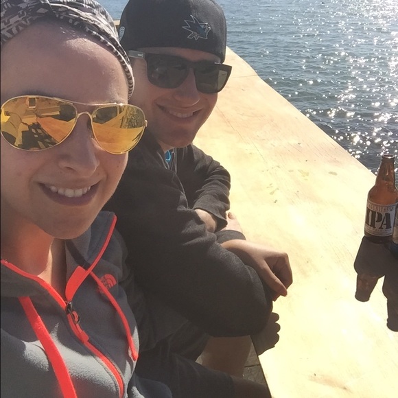 Profile Picture of Rachel Davidge (@rgdavidge) on Poshmark