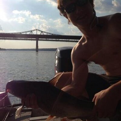 Profile Picture of Kevin Cantrell (@kevc_mefly) on Twitter