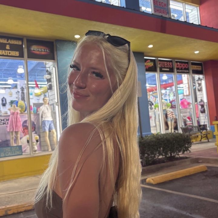 Profile Picture of Brooklyn (@bwolfe03) on Tiktok