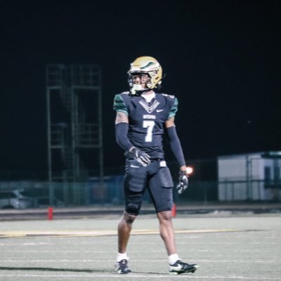 Profile Picture of 7 (@LathanAdams20) on Twitter