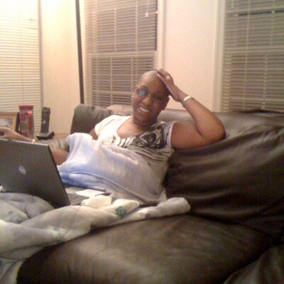 Profile Picture of April Coates (@AprilD78) on Twitter