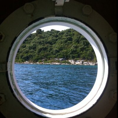 Profile Picture of Rowena Allan (@RowenaAllan) on Twitter