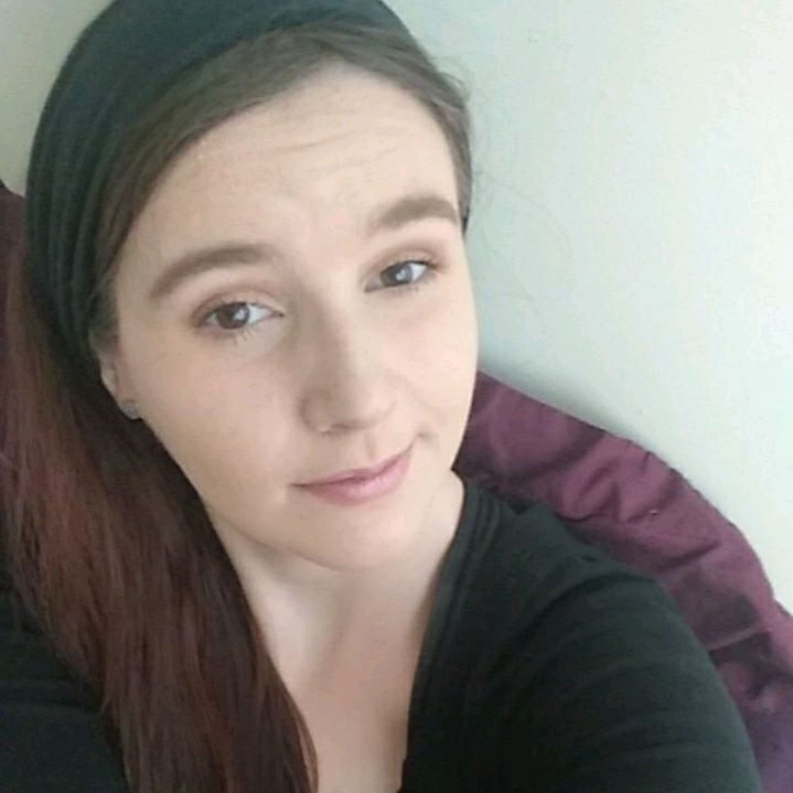 Profile Picture of JulieAnn Rutter (@violetbuddles97) on Tiktok