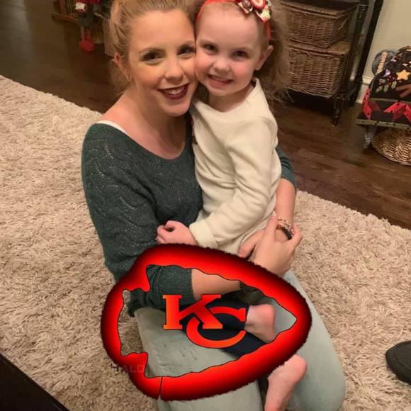 Profile Picture of Catherine Jalowiec (@cjalowiec) on Poshmark