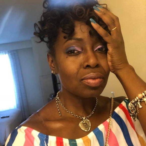 Profile Picture of Kimberly Lowe (@babycakes2013) on Poshmark