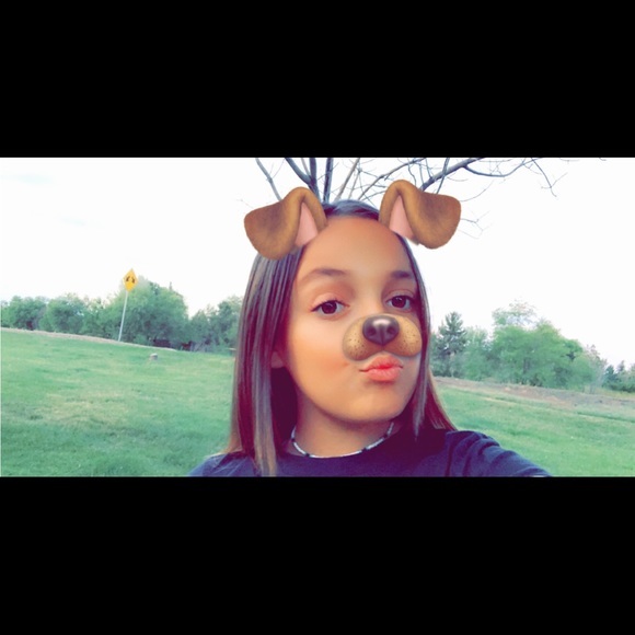 Profile Picture of Julia Ortiz (@juliaortiz394) on Poshmark