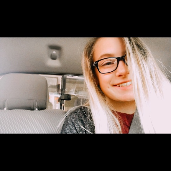 Profile Picture of Jacklyn Auker (@jacklyn_auker) on Poshmark