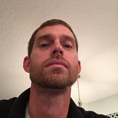 Profile Picture of James Logue (@bigjpl2) on Twitter