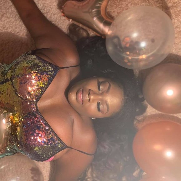 Profile Picture of Daricka Jones (@darickaj) on Poshmark