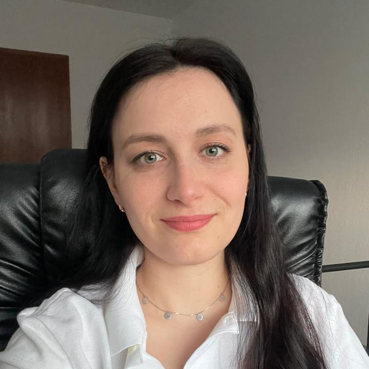 Profile Picture of Kari.Weide (@kari_weide) on Tiktok