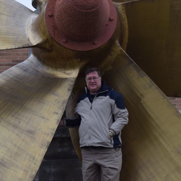 Profile Picture of Peter Manting (@petermanting) on Poshmark