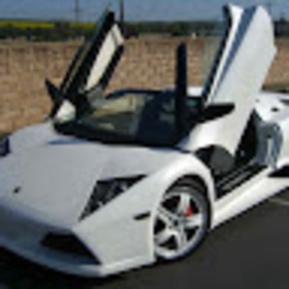 Profile Picture of Mark Raff (@theraffgroup) on Poshmark