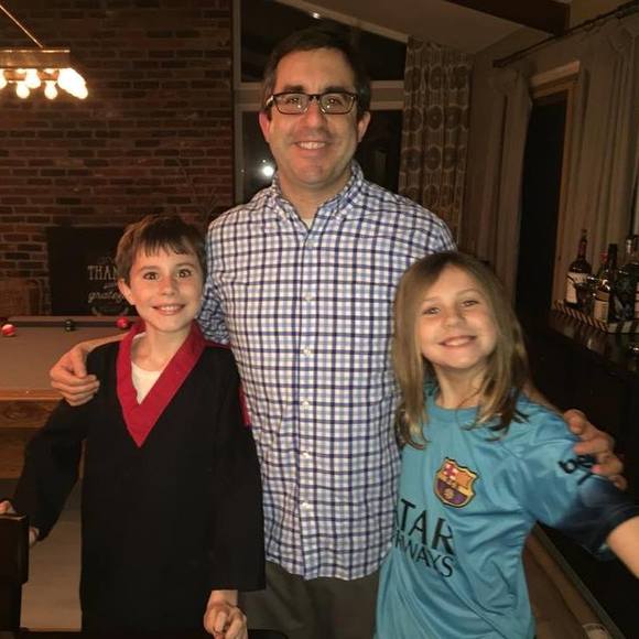 Profile Picture of Kevin Delaney (@kevindelaney462) on Poshmark