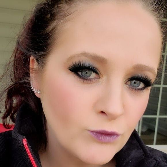 Profile Picture of Kristina Ashcraft (@kashcraft7111) on Poshmark
