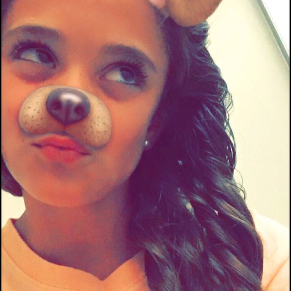 Profile Picture of Peyton Richard (@peyton_scott) on Poshmark