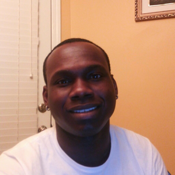 Profile Picture of Andre Burrell (@drethird) on Poshmark