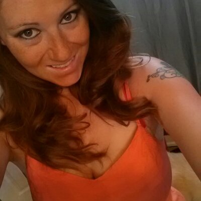 Profile Picture of Katie Moffett (@b6501c6f7627432) on Twitter