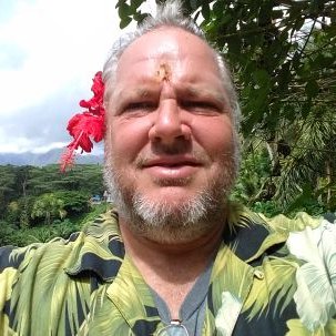 Profile Picture of Peace WorldWide Love And MERRELL TWINS (@johnson_rocks) on Twitter