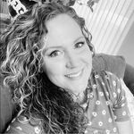 Profile Picture of Stephanie Simons Stephens (@stephaniesimonsstephens) on Instagram