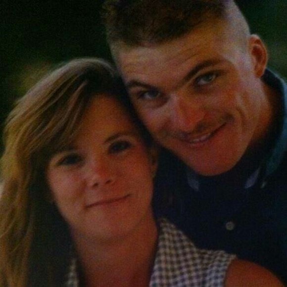 Profile Picture of Terri Brady hamilton (@jetstone) on Poshmark