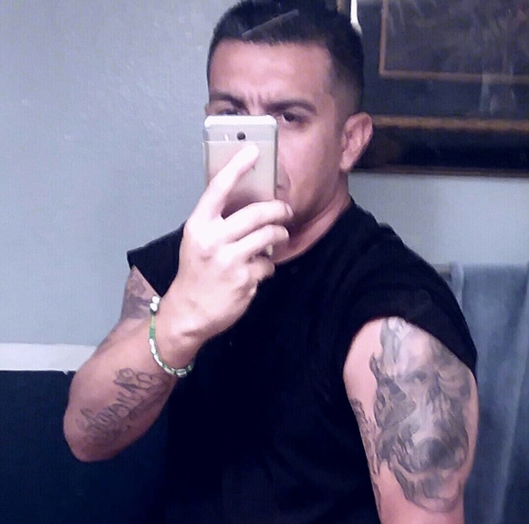Profile Picture of Jose Arevalo (@rydnf4l) on Poshmark