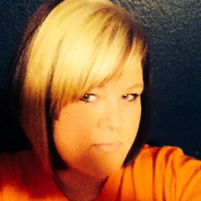 Profile Picture of Kimela Roberts (@kimmy82002) on Twitter