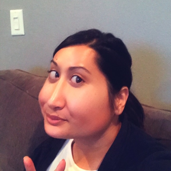 Profile Picture of Christine Balaban (@crbalaban) on Poshmark