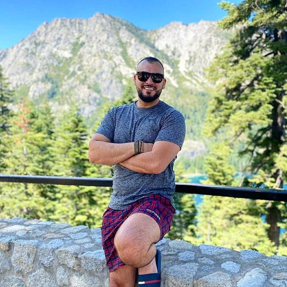 Profile Picture of Mazen El-manfoukh (@mazenation) on Poshmark