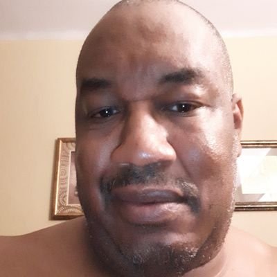 Profile Picture of Bobby Coe (@BobbyCoe12) on Twitter