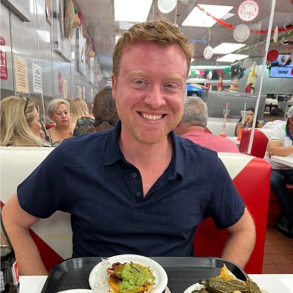 Profile Picture of Blake Graves (@bpgraves) on Poshmark