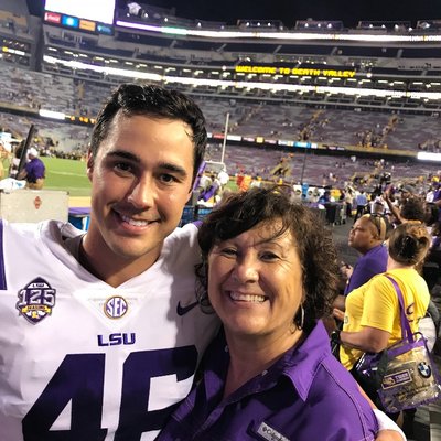 Profile Picture of Crystal Von Rosenberg (@CrystalVonRose2) on Twitter