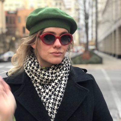 Profile Picture of Carly (@CarlyJoReeves) on Twitter