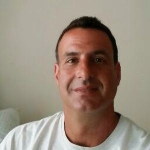 Profile Picture of Robert (@robertgarbell) on Tiktok