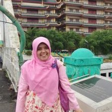 Profile Picture of Ferial Thalib (@forvita) on Twitter