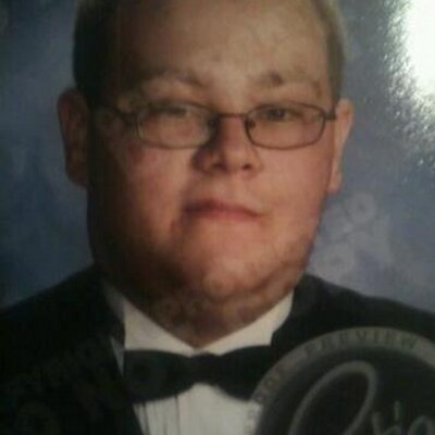 Profile Picture of AARON KEEN (@keen6683) on Twitter