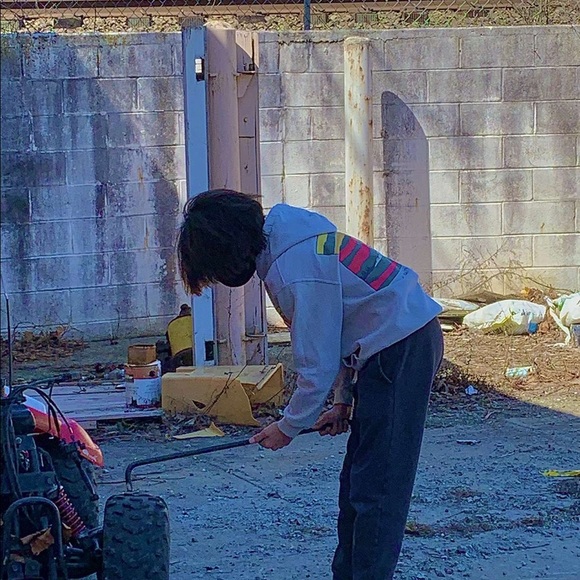 Profile Picture of Jonathan Serra (@jonnys3rra) on Poshmark