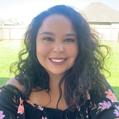 Profile Picture of Victoria Aguilar (@__ForeverTori) on Twitter