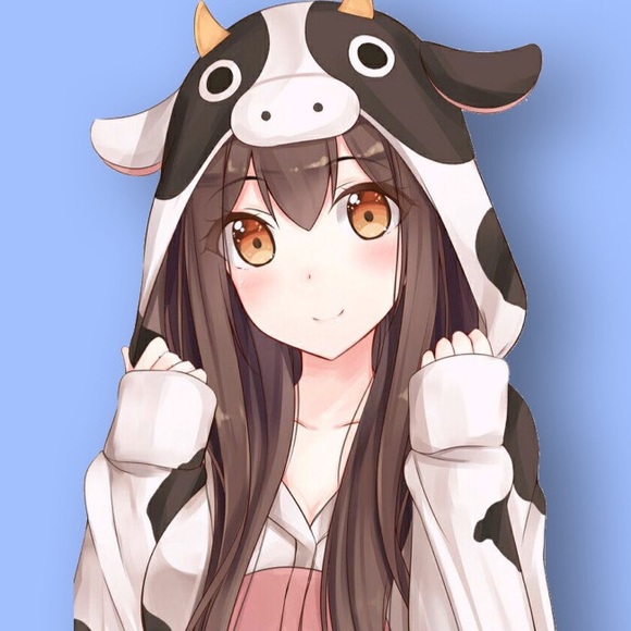 Profile Picture of Aurora Bunata (@aurorabunata) on Poshmark