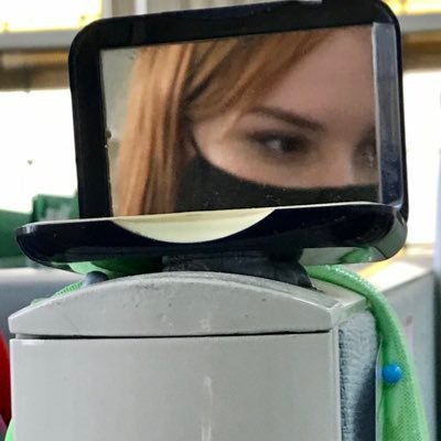 Profile Picture of Laney Jaksetic (@Flora_FeiLane) on Twitter