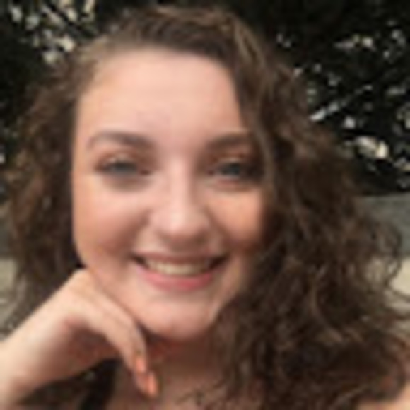 Profile Picture of Tori Kuffler (@toridancer101) on Poshmark